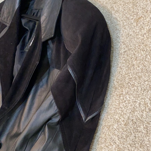 Vintage Black leather long coat - Picture 4 of 12